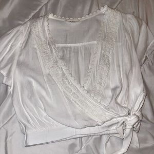 White lace crop